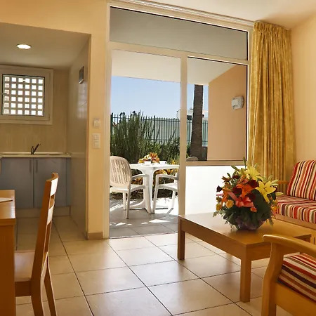 Relaxia Girasoles * بلايا ديل إنغلز