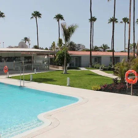 普拉西娅洛格拉斯勒酒店 公寓 *