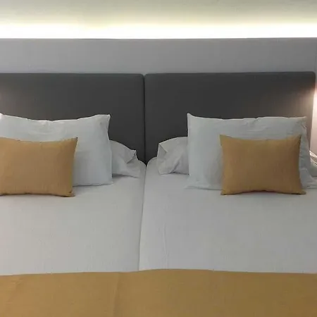 普拉西娅洛格拉斯勒酒店