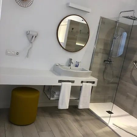 普拉西娅洛格拉斯勒酒店