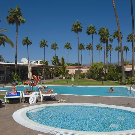 普拉西娅洛格拉斯勒酒店